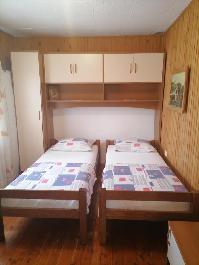 Rooms Mara Skradin Exterior photo