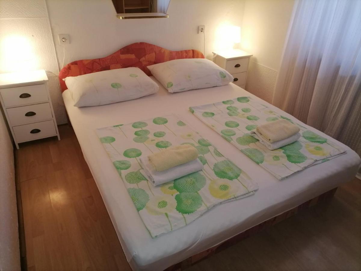 Rooms Mara Skradin Exterior photo