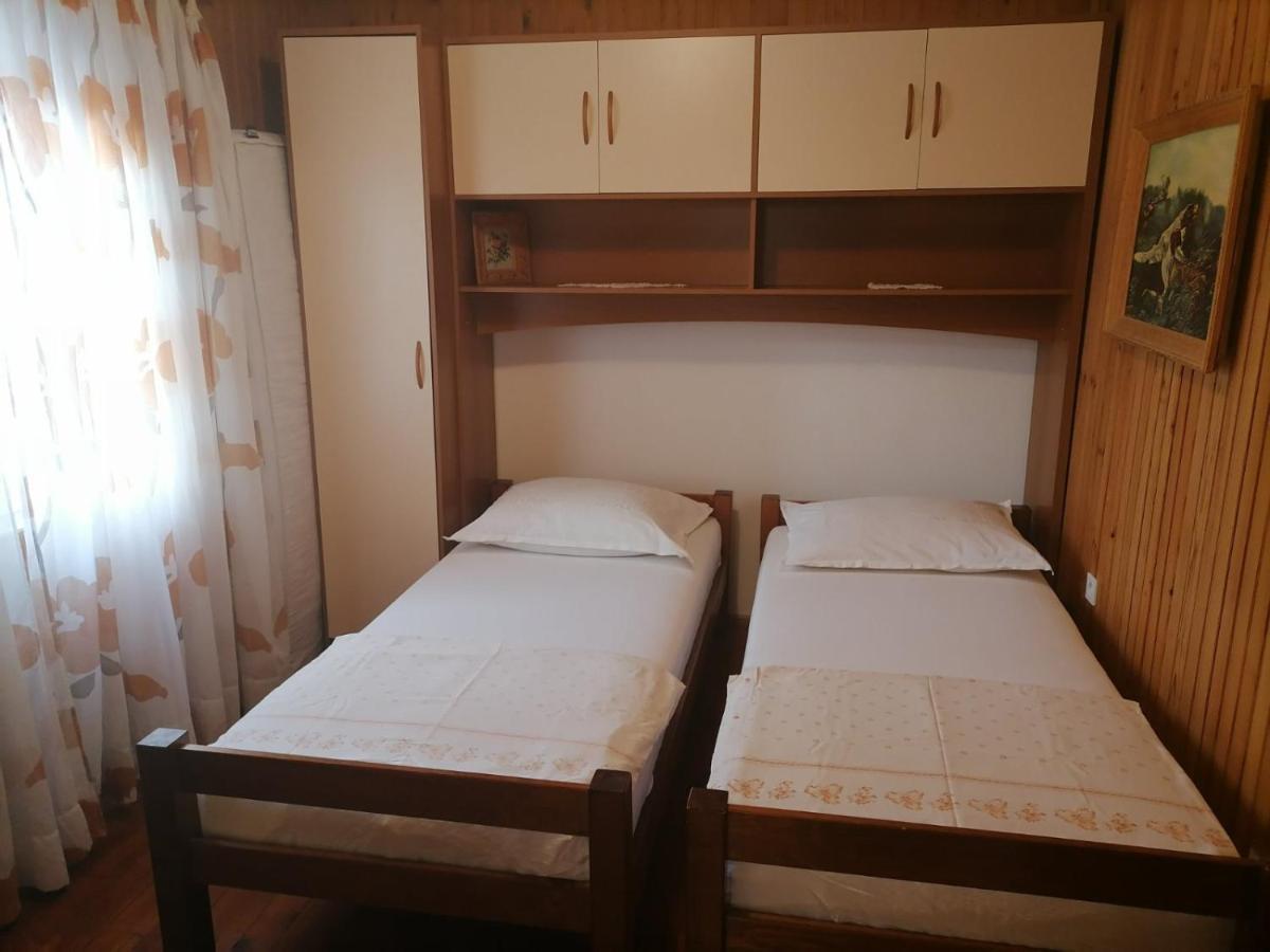 Rooms Mara Skradin Exterior photo