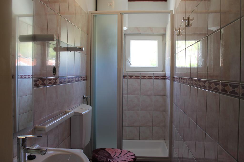 Rooms Mara Skradin Room photo
